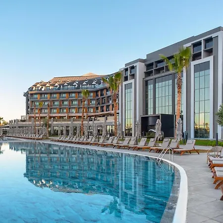 リゾート Lago Hotel